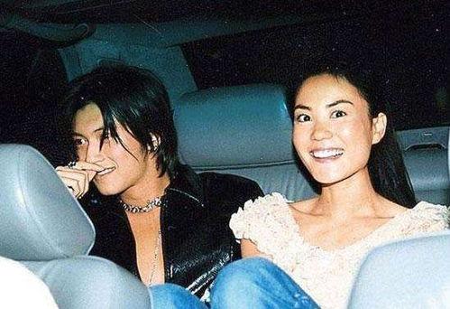 娱乐圈吃瓜蛇,揭秘明星背后的秘密与八卦 娱乐圈吃瓜蛇,揭秘明星背后的秘密与八卦